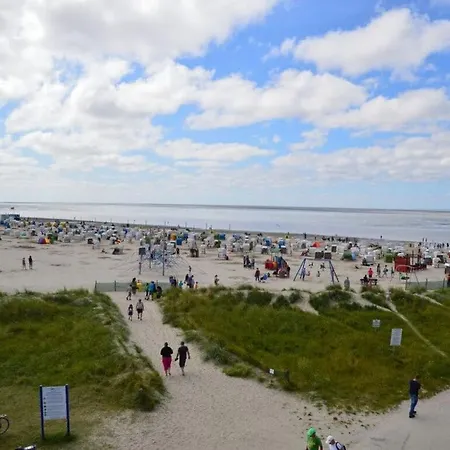 Deichsommer Comfortable Holiday Norddeich (Norden)
